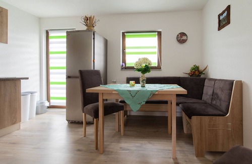 Bad Schlema Apartment | Apartment "Thommy" - Quiet location in a beautiful setting