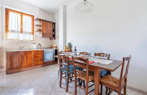 Rovezzano Apartment | Apartment 'Varlungo Home Terrazza Panoramica' with Private Terrace, Wi-Fi and Air Conditioning