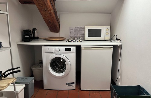 Zona Risorgimento Apartment | Apartment very close to the central area