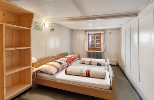 Sedrun Apartment | Apartment Via Alpsu - 24-7 Self Check-in