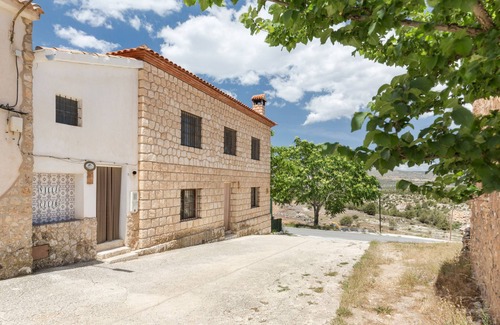 Calar de la Santa Apartment | Apartment 'Villacalar Il' with Mountain View, Private Garden and Wi-Fi