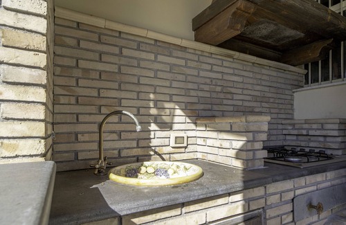 Piedimonte Etneo Apartment | Apartment "Villa Romeo with tree house" with Mountain View