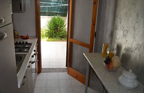 Torre dell'Orso Apartment | Apartment "Villa con parcheggio e clima - PT50" with Terrace & A/C; Pet friendly