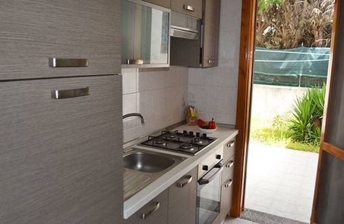 Torre dell'Orso Apartment | Apartment "Villa con parcheggio e clima - PT50" with Terrace & A/C; Pet friendly