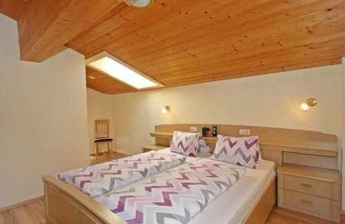 See Apartment | Apartment Voräule by Interhome
