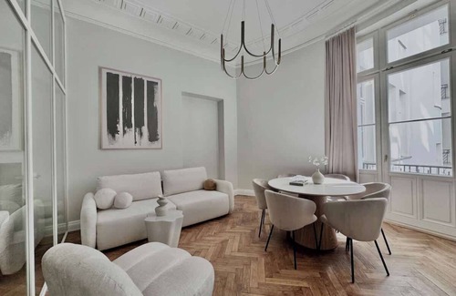 Srodmiescie Południowe Apartment | Apartment with 2 bedrooms and 2 bathrooms