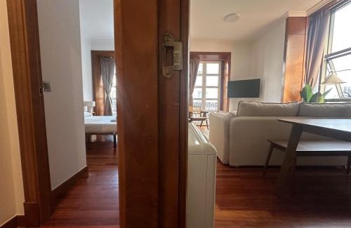 Maria Auxiliadora Apartment | Apartment with a balcony, downtown & free parking
