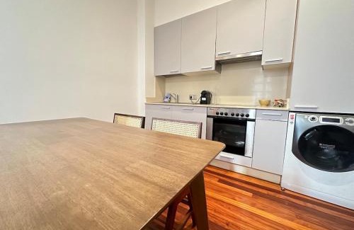 Maria Auxiliadora Apartment | Apartment with a balcony, downtown & free parking