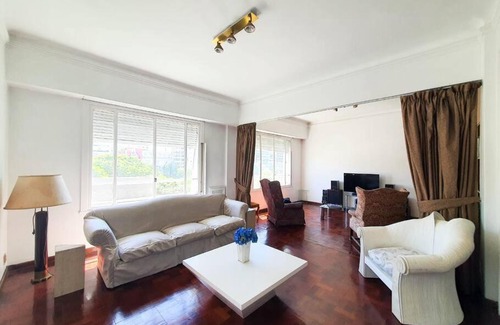 El Centro Apartment | Apartment with a View of 9 de Julio Avenue