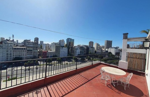 El Centro Apartment | Apartment with a View of 9 de Julio Avenue