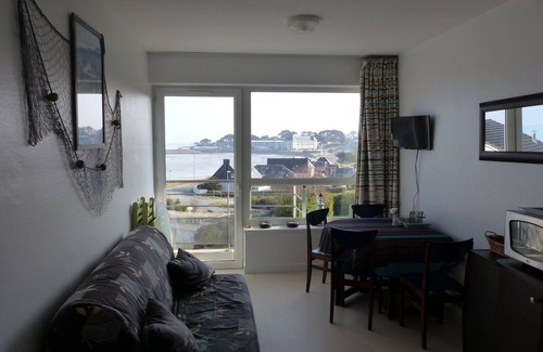 Trevou-Treguignec Apartment | Apartment with superb sea view and Trestel beach 9 km from Perros Guirec