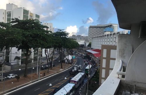 Ondina Apartment | APARTMENT WITH FRONT BALCONY FOR AVENUE - RENTAL CARNIVAL