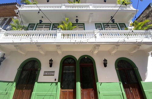 Casco Viejo Apartment | Apartment with 3 Double Bedrooms/3 Bathrooms M3