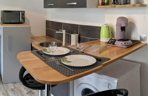 Blois Apartment | Apartment with private courtyard in the heart of Blois 2