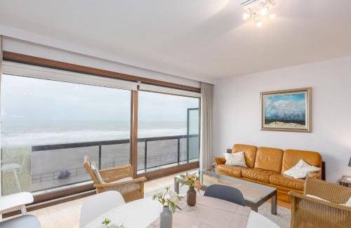 Middelkerke Apartment | Apartment with sea view and sunny terrace