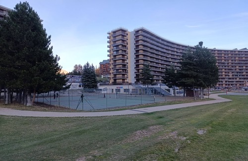 Saint-Etienne-en-Devoluy Apartment | Apartment with splendid view, south-facing, at the foot of the slopes