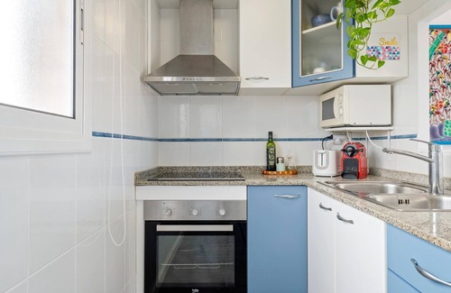 Cubelles Apartment | Apartment with terrace 250m beach and train