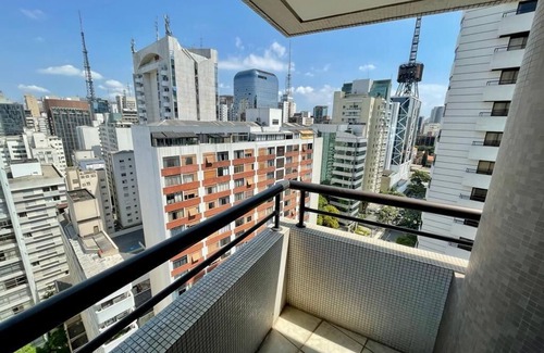 Paraiso Apartment | Apartment with two balconies and bathtub 200m from Av. Paulista