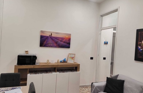 Bagheria Apartment | Apartment woman Catherine and Don Paolo