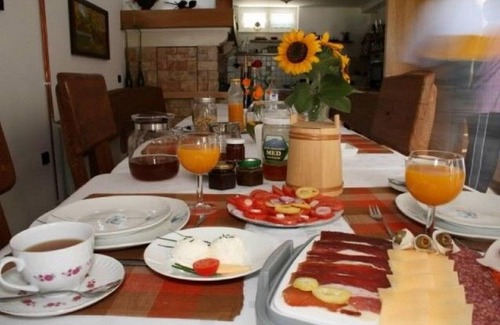 Vranovaca Apartment | Apartments and Room Robert