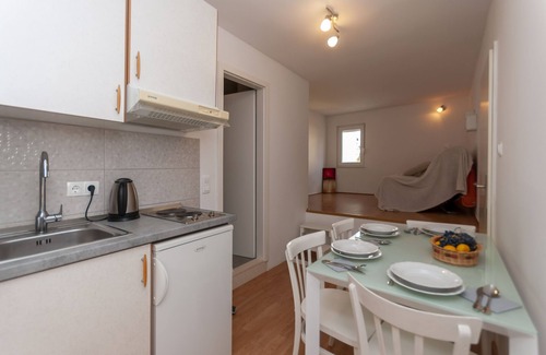 Omis Apartment | Apartments and Rooms Nikola (45181-A6) - Omis