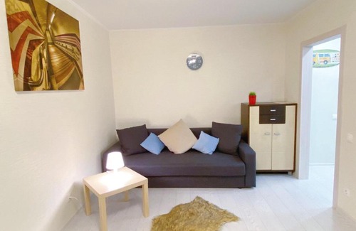 Sovetsky District Apartment | Apartments BeHappy Bogdanovicha 53