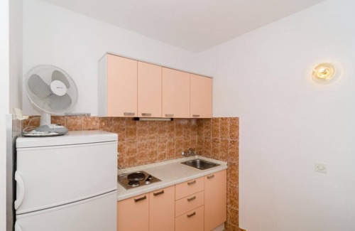 Trstenik Apartment | Apartments Bezek - Studio Apartment with Sea View 2