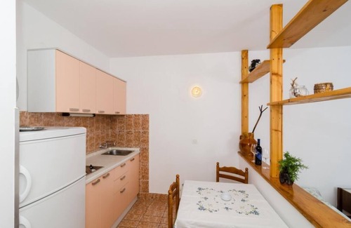 Trstenik Apartment | Apartments Bezek - Studio Apartment with Sea View 2