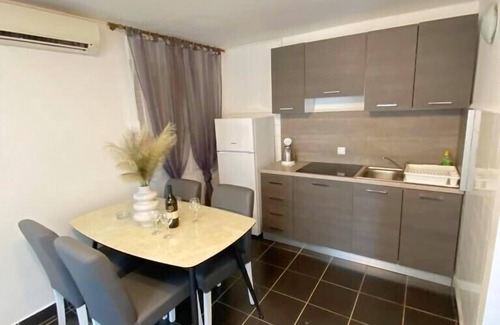 Baska Voda Apartment | Apartments Boris, (12464), Baška Voda, hr