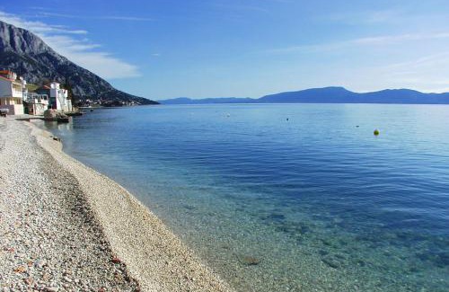 Brist Apartment | Apartments by the sea Brist, Makarska - 11078