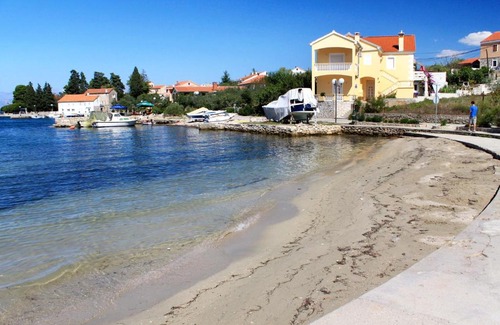Lukoran Apartment | Apartments by the sea Lukoran (Ugljan) - 8397