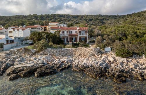 Milna Apartment | Apartments by the sea Milna, Vis - 21184