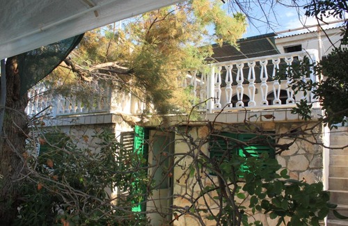 Milna Apartment | Apartments by the sea Milna, Vis - 8913