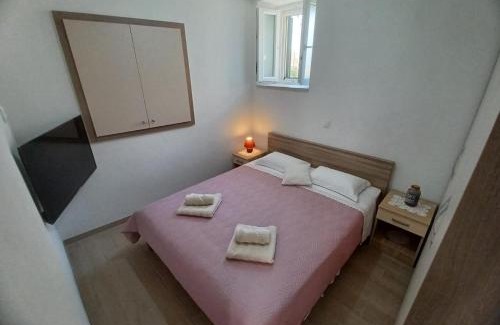 Povlja Apartment | Apartments by the sea Povlja, Brac - 22899