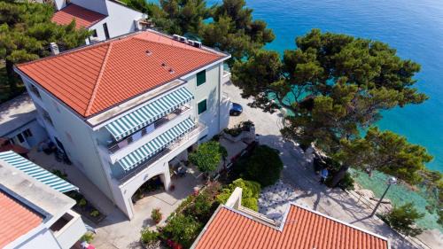 Promajna Apartment | Apartments by the sea Promajna, Makarska - 2592