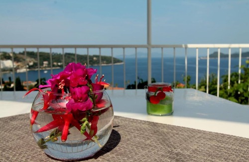 Lopud Island Apartment | Apartments Cervelin - Two-Bedroom Apartment with Terrace and Sea View
