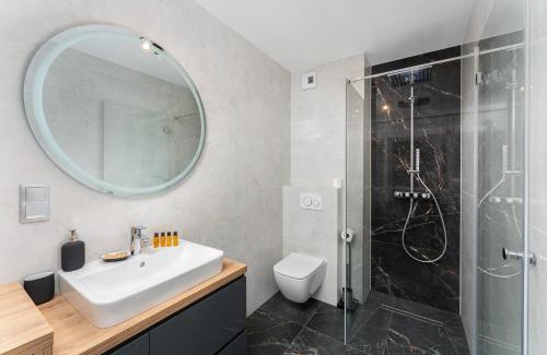 Biezanow - Prokocim Apartment | Apartments Deluxe Cannes 51 by BookingHost