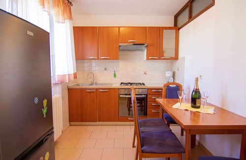 Stinjan Apartment | Apartments Edo (60341-A4) - Stinjan (Pula)