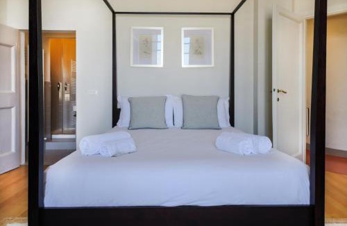 Santissima Annunziata Apartment | Apartments Florence- Alfieri Prestige with terrace