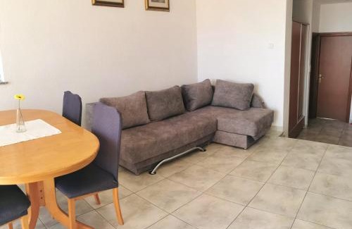 Cesarica Apartment | Apartments Golub