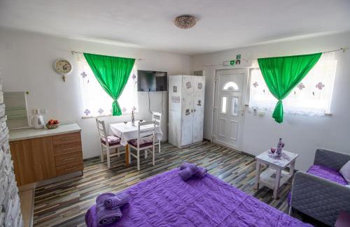 Rozat Apartment | Apartments Good Vibrations