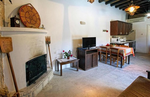 Goudi Apartment | Apartments Goudi - PFO01016-DYC