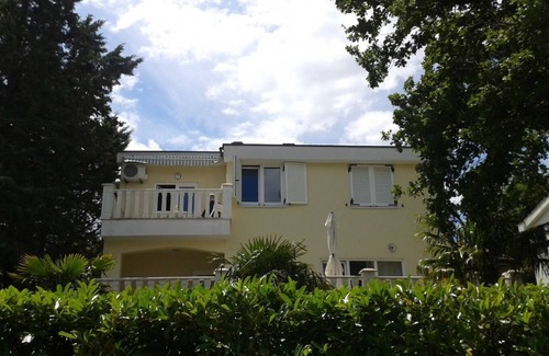 Vantacici Apartment | Apartments Pondeljak (105051-A2) - Malinska - island Krk