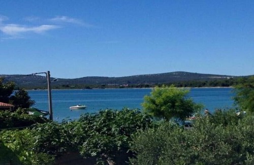 Turanj Apartment | Apartments Roko - One bedroom apartment with balcony and sea view (A2)