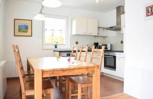 Altenmarkt im Pongau Apartment | Apartments in Altenmarkt with a balcony
