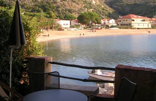 Giglio Campese House | Apartments in ancient tower on the sea