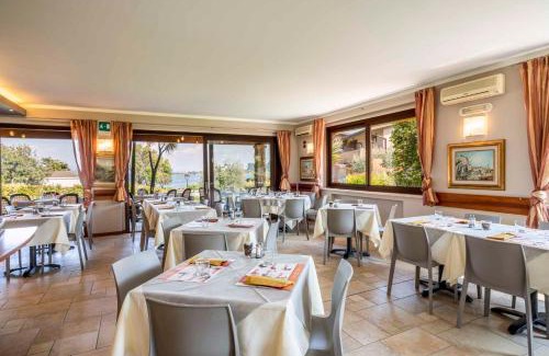 Villaggio Sanghen Apartment | Apartments in Manerba del Garda 22047