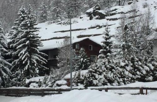 Saas Grund Apartment | Apartments in Saas-Grund, Switzerland