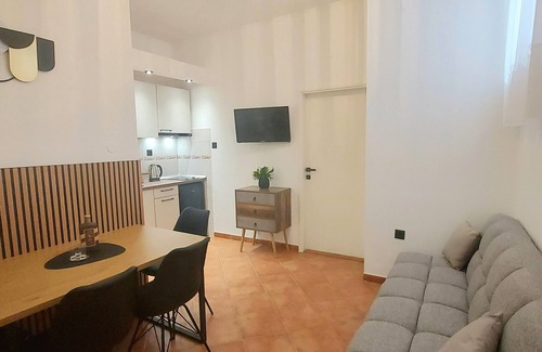 Ratac Apartment | Apartments Ivica, (8201), Makarska, hr