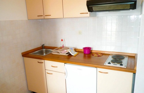 Istok Apartment | Apartments Justina, (16428), Makarska, hr
